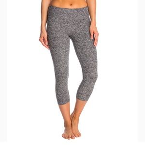Beyond Yoga spacedye Capri leggings